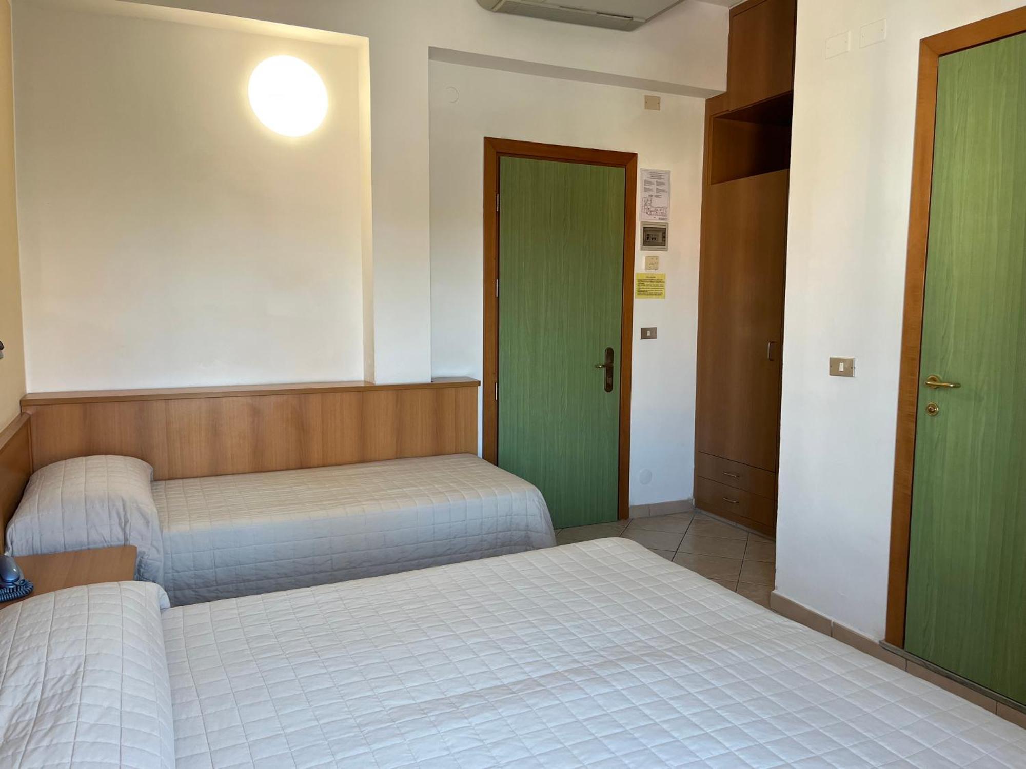 Hotel Delle Nazioni Cesenatico Exterior photo