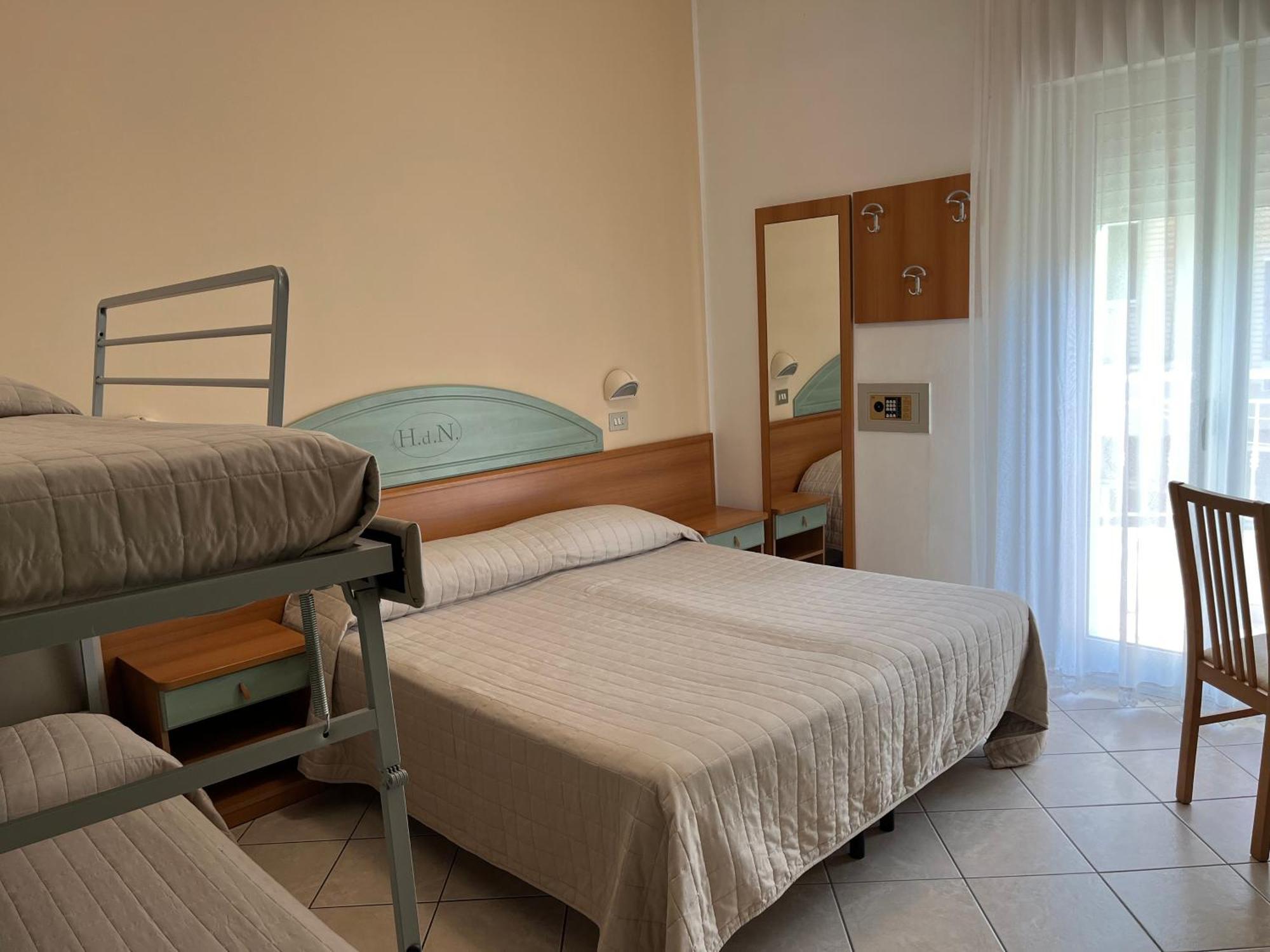 Hotel Delle Nazioni Cesenatico Exterior photo